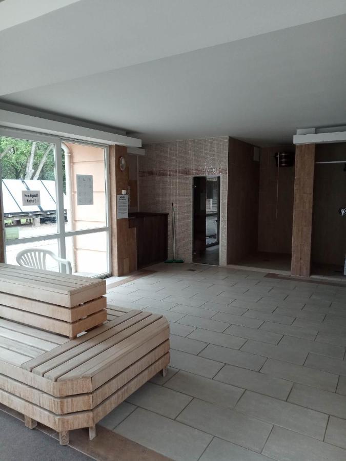 Oazis Wellness Apartman2 Hajduszoboszlo Exterior photo